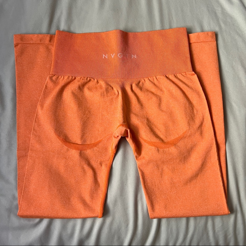 SOLD NVGTN Orange Curve Seamless leggings